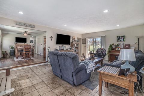 16830 E C Ave, Augusta, MI 49012 photo 3