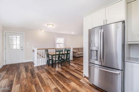 602 Marsh Rd, Plainwell, MI 49080 photo 10