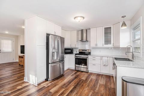 602 Marsh Rd, Plainwell, MI 49080 photo 7
