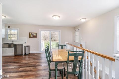 602 Marsh Rd, Plainwell, MI 49080 photo 6