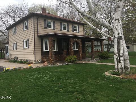 328 S St Johns St, Ithaca, MI 48847 photo 1
