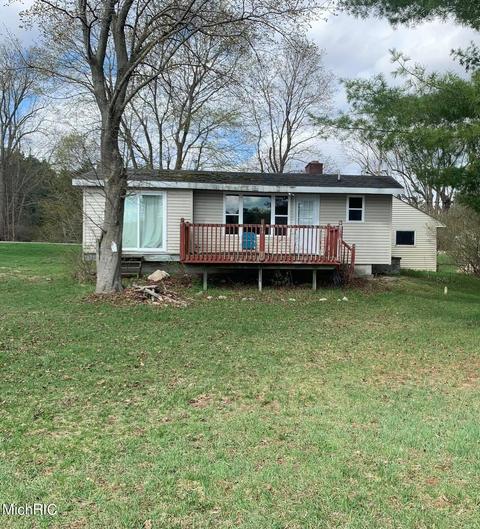 5432 85th Ave, Evart, MI 49631 photo 3