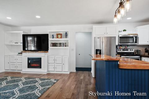 8630 N Durham Rd, Whitehall, MI 49461 photo 12