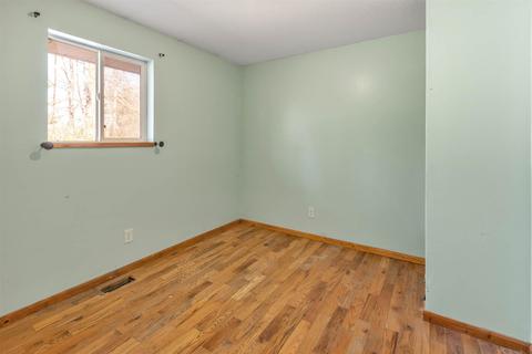 550 S Bliss Rd, Sumner, MI 48889 photo 29