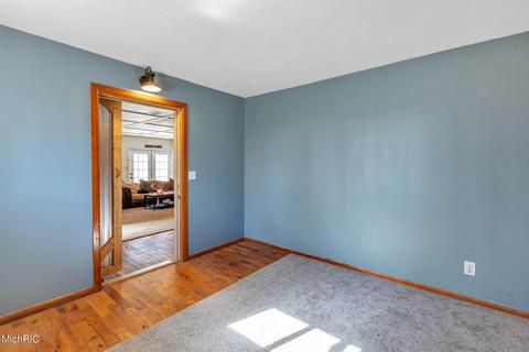 550 S Bliss Rd, Sumner, MI 48889 photo 20