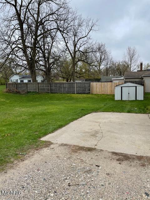 806 James St, Belding, MI 48809 photo 28