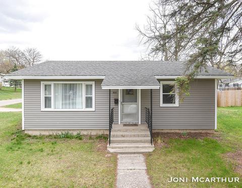 806 James St, Belding, MI 48809 photo 2