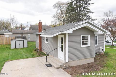 806 James St, Belding, MI 48809 photo 23