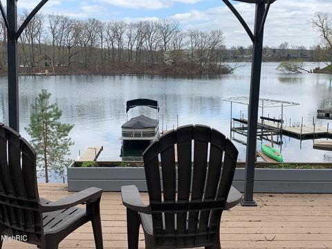 11221 Long Point Dr, Plainwell, MI 49080 photo 19