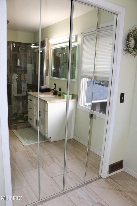 11221 Long Point Dr, Plainwell, MI 49080 photo 5