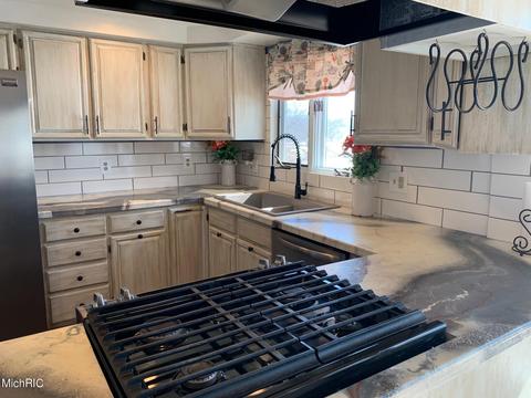 11221 Long Point Dr, Plainwell, MI 49080 photo 14