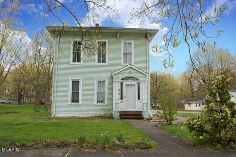 217 S Okeefe St, Cassopolis, MI 49031 photo 1