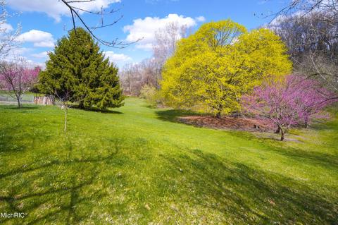 332 Springreene Dr SE, Ada, MI 49301 photo 38