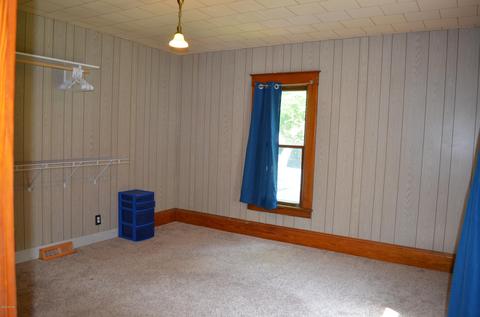 630 E State St, Colon, MI 49040 photo 16