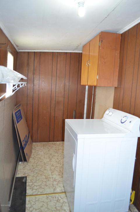630 E State St, Colon, MI 49040 photo 19