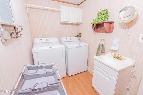 119 E Silver St, Reading, MI 49274 photo 31