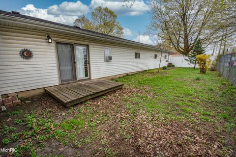 119 E Silver St, Reading, MI 49274 photo 11