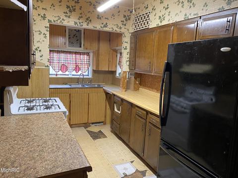 508 E Telegraph, Dowagiac, MI 49047 photo 3