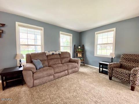 4002 Patti Rd, Dorr, MI 49323 photo 11