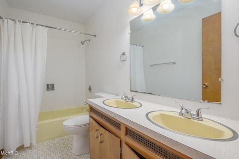57398 60th Ave, Lawrence, MI 49064 photo 18
