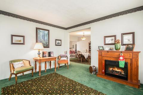 205 E Main St, Mendon, MI 49072 photo 12