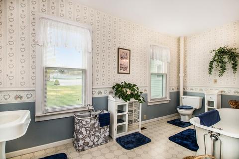 205 E Main St, Mendon, MI 49072 photo 13
