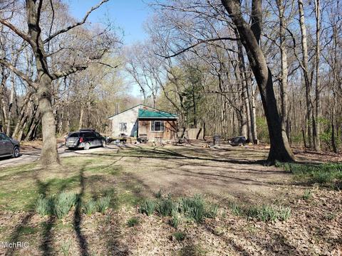 11753 Miller Rd, Belding, MI 48809 photo 1