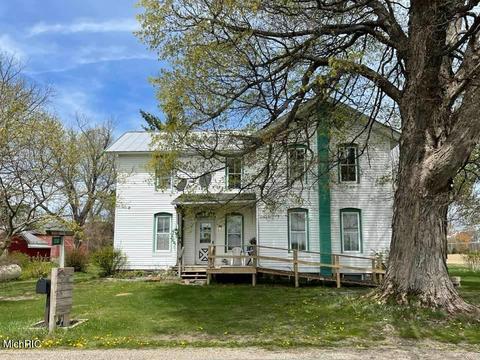 20300 Marcellus Rd, Three Rivers, MI 49093 photo 2