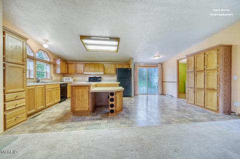 169 Wiley Rd, Douglas, MI 49406 photo 8
