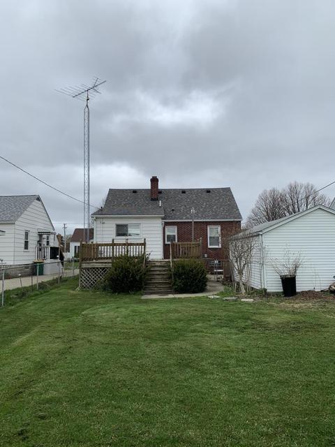1118 Bentley Dr, Monroe, MI 48162 photo 3