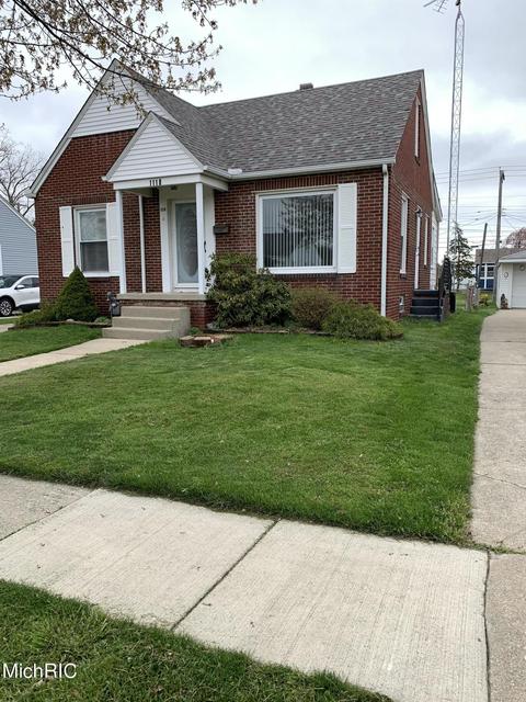 1118 Bentley Dr, Monroe, MI 48162 photo 2
