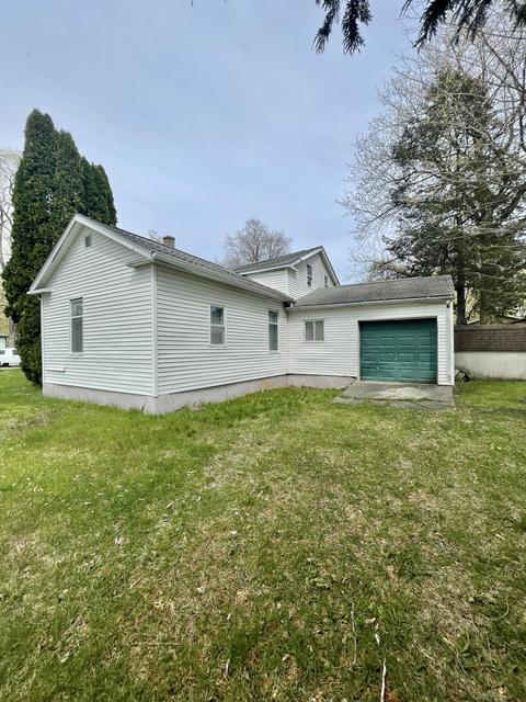 301 Everett St, Homer, MI 49245 photo 3