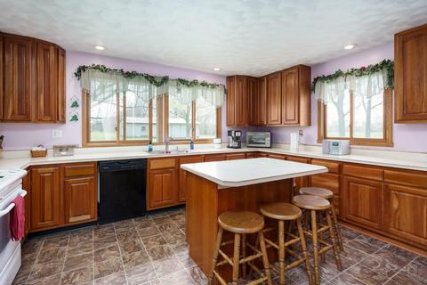 15022 E C Ave, Augusta, MI 49012 photo 9