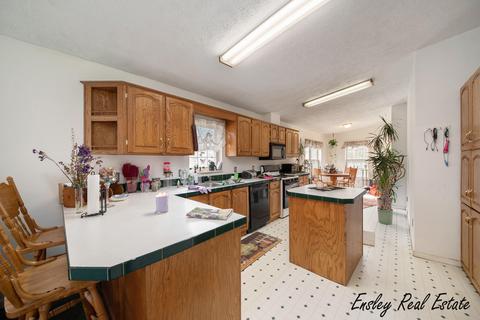 6100 E 76th St, Newaygo, MI 49337 photo 10