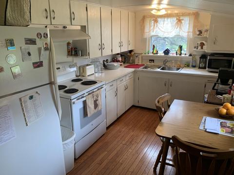 719 E Main St, Marion, MI 49665 photo 17