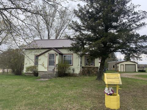 719 E Main St, Marion, MI 49665 photo 32