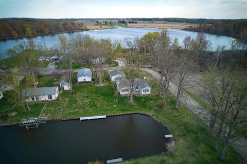 862 W Shore Rd, Bronson, MI 49028 photo 4
