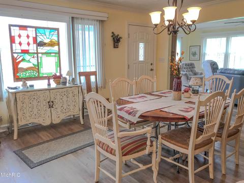 862 W Shore Rd, Bronson, MI 49028 photo 10