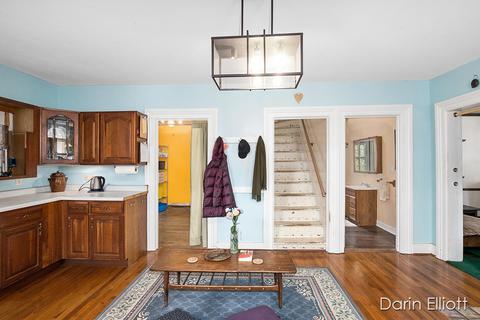 326 E Main St, Ionia, MI 48846 photo 14