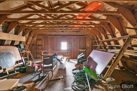 326 E Main St, Ionia, MI 48846 photo 28