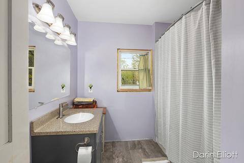 326 E Main St, Ionia, MI 48846 photo 23