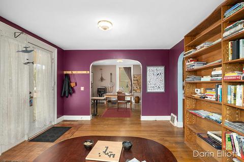 326 E Main St, Ionia, MI 48846 photo 6