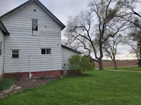 548 W Hayes Rd, Ithaca, MI 48847 photo 3