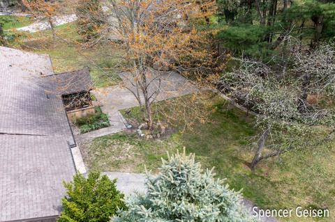 915 Park St, Belding, MI 48809 photo 39