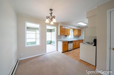 915 Park St, Belding, MI 48809 photo 11