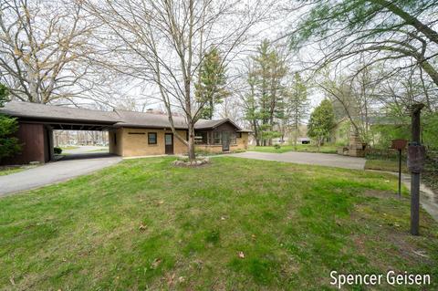 915 Park St, Belding, MI 48809 photo 43