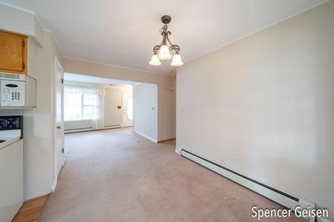 915 Park St, Belding, MI 48809 photo 12