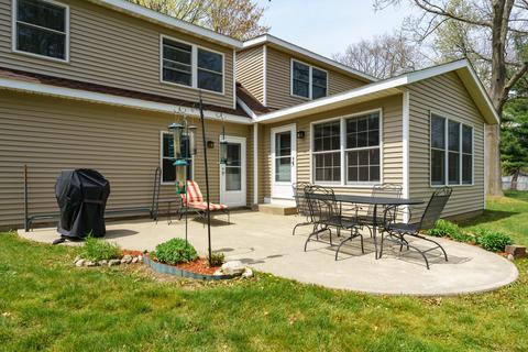 660 Glenview Cir, Plainwell, MI 49080 photo 34