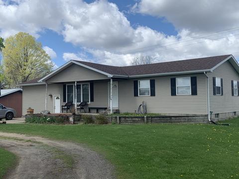 19070 Centreville-constantine Rd, Constantine, MI 49042 photo 1