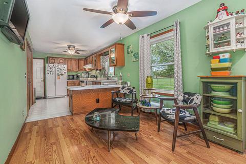 420 Orchard St, Constantine, MI 49042 photo 9